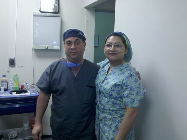 Dr. Rivera y Betty